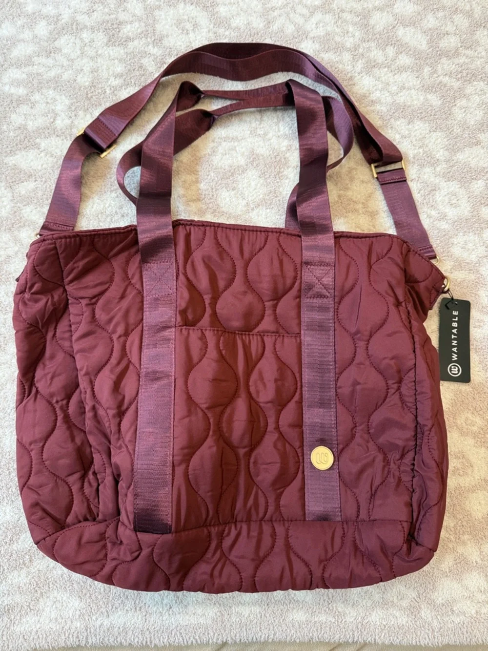 • NEW • Wantable • Quilted Tote Bag in Burgundy with shoulder strap & long strap - Picture 2 of 12